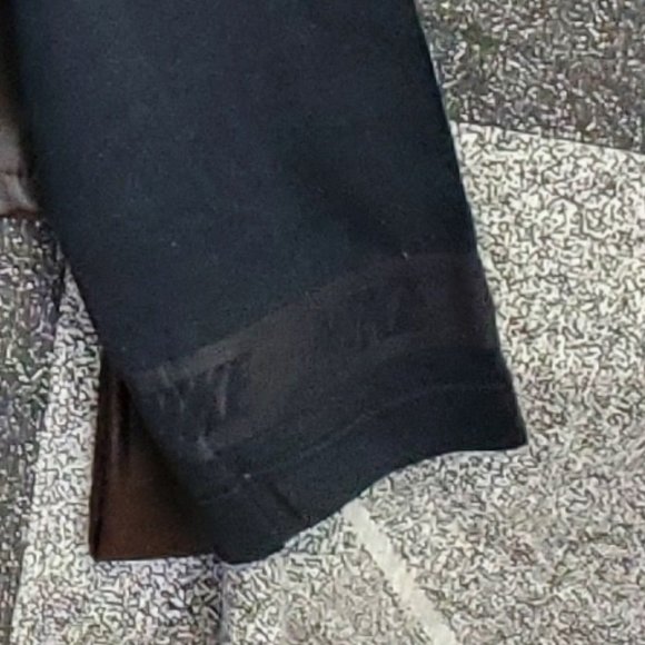 Nike Long Sleeve "The Nike Tee" size M - Picture 4 of 4